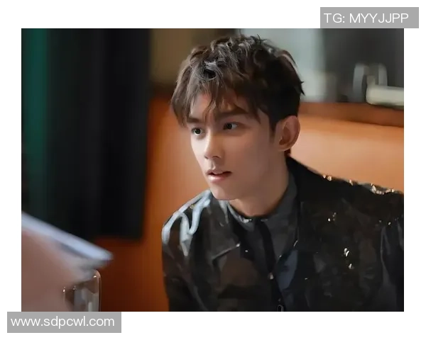 吴磊的爱情故事揭秘足球明星背后的妻子生活与情感历程