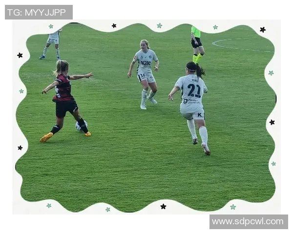 当足球明星邂逅心中偶像的那一刻感动与敬仰交织的瞬间